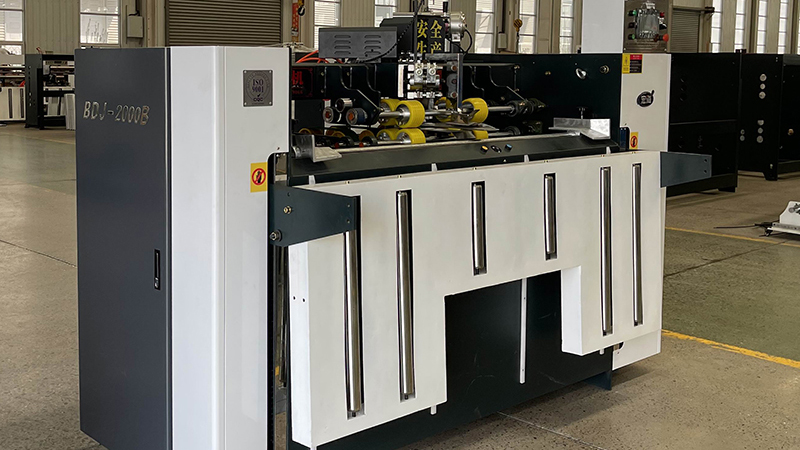 Máquina grapadora semiautomática de un solo cabezal